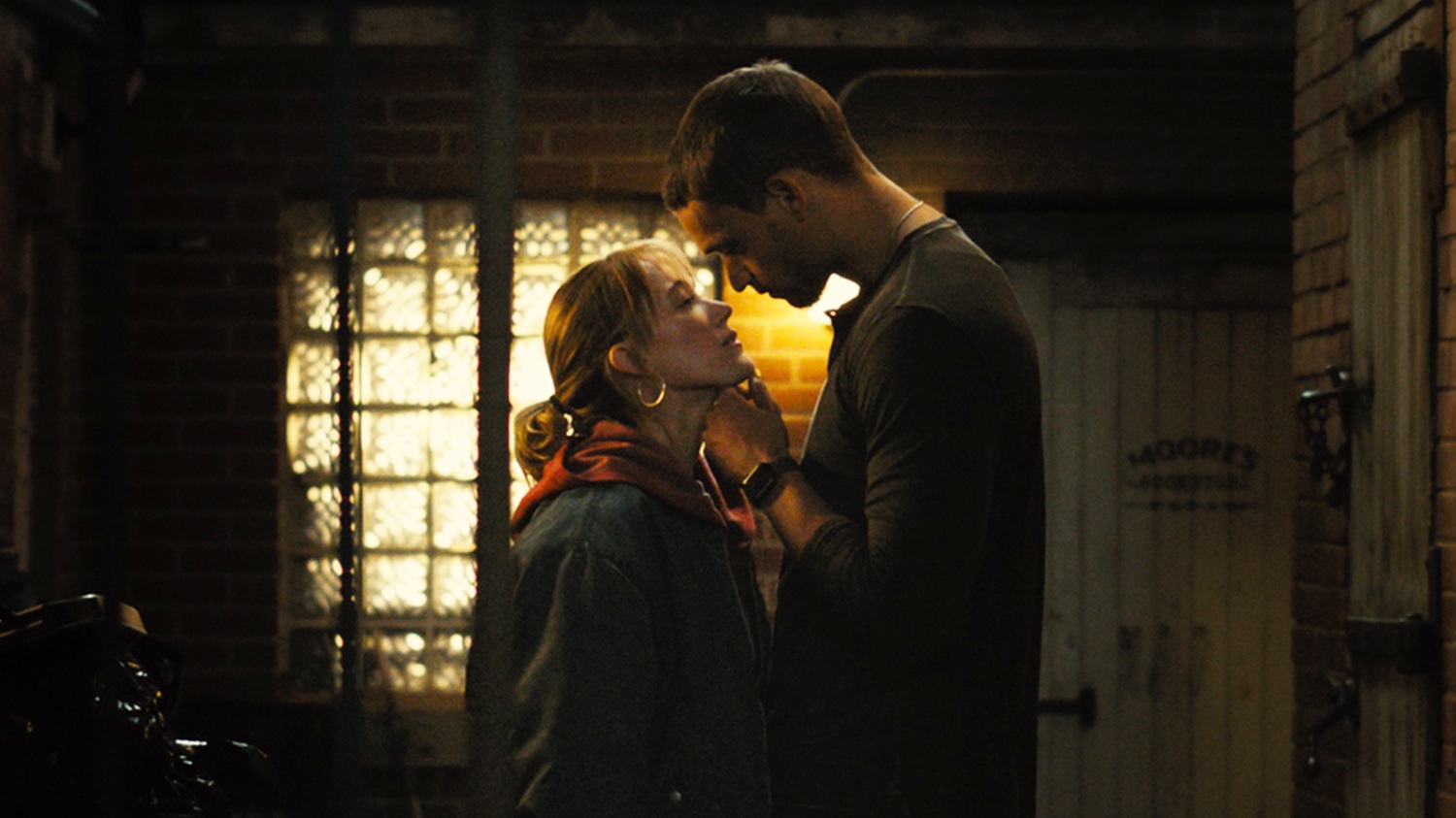 Tudo Me Lembra De Ti